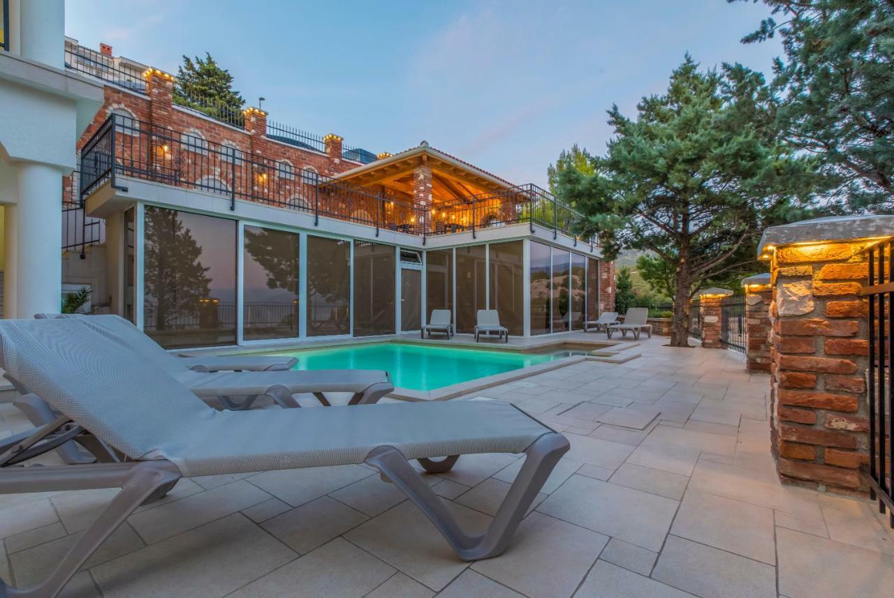 Palace Paulina Luxury Residence 노비비노돌스키 외부 사진